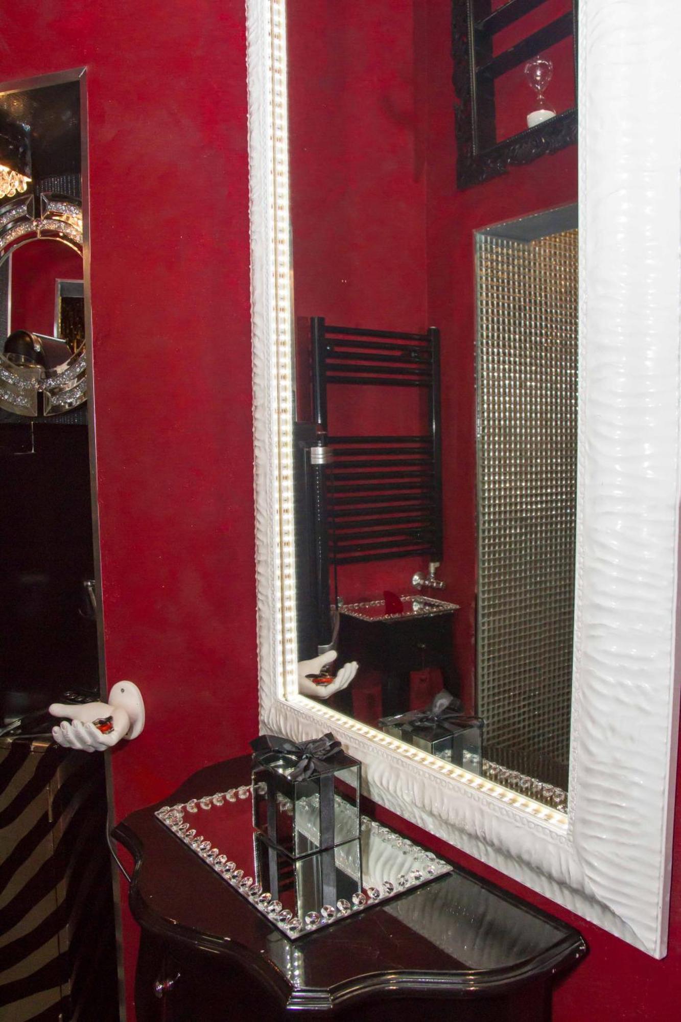 Jacuzzi Love Suitesweetروما المظهر الخارجي الصورة